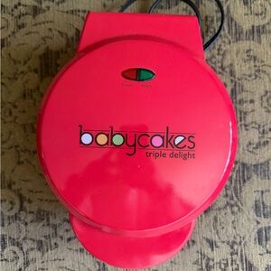 Babycakes Red Triple Delight Cake Maker